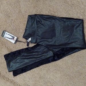 BRAND NEW Black Leggings